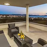 Villa Shaula By Guide Sibenik