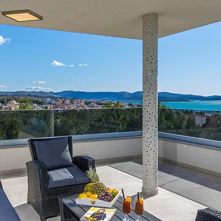 Villa Shaula By Guide
